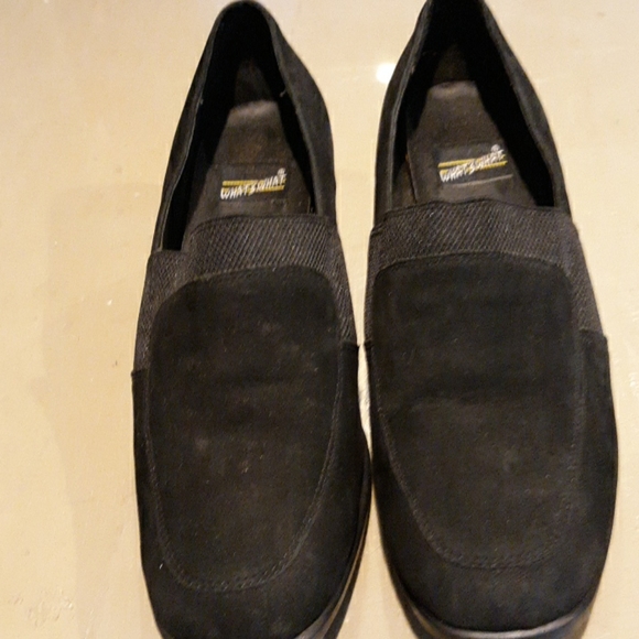 Women's 8 1/2 m suede small heel shoe - Picture 3 of 8